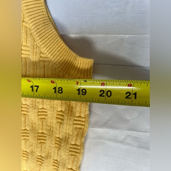 Tasso Elba Yellow Golf Seater Vest - Picture 3 of 7